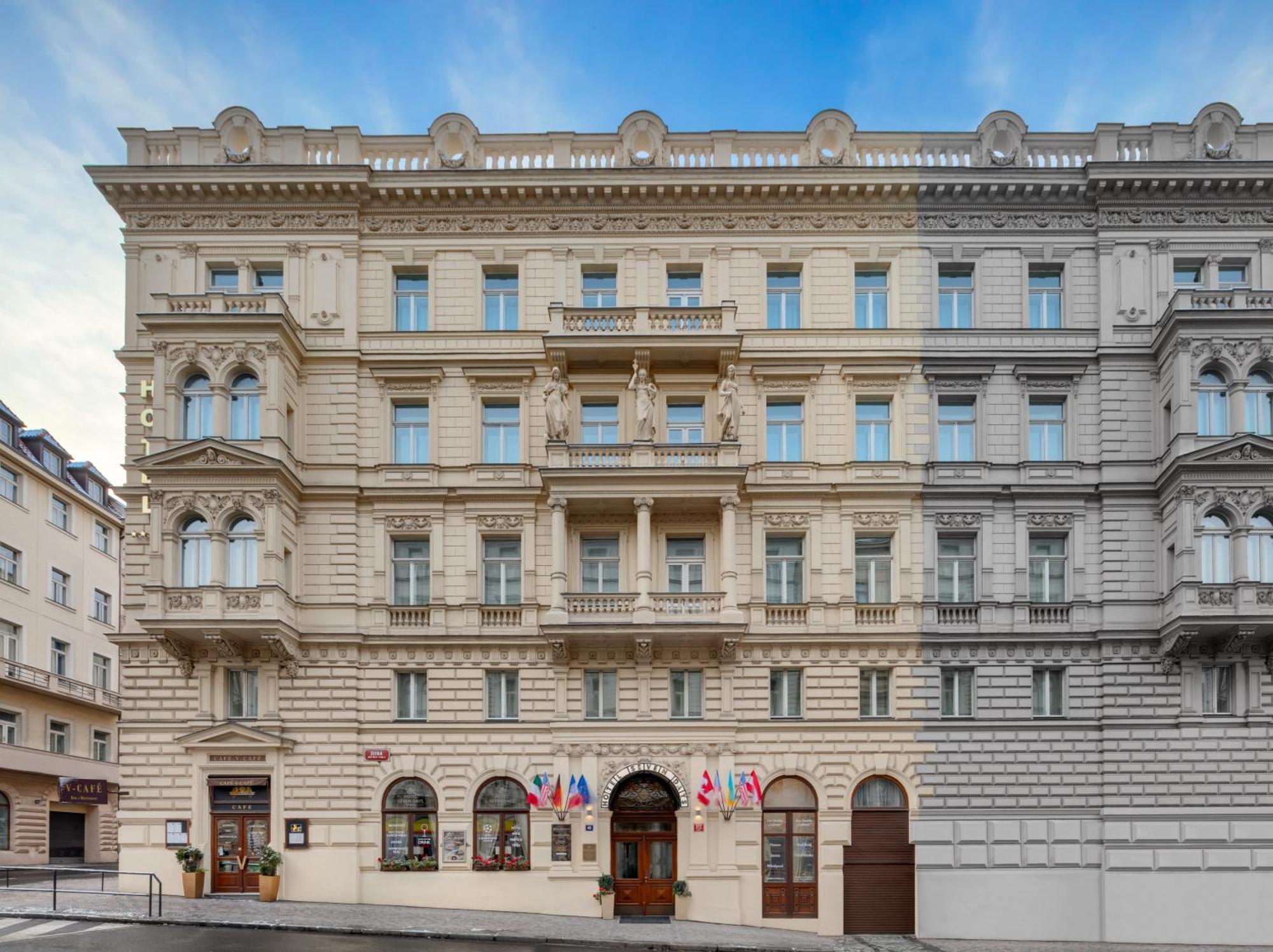 Boutique Hotel Seven Days Prag Exterior foto